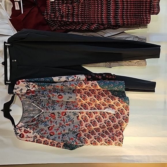 Mystery Box Liz Claiborne XL - Picture 2 of 11